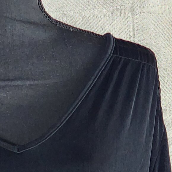 Chico's Travelers Black Acetate Span 3/4 Ruched Sleeve Top Size Chico 3 US XL 16 - Picture 3 of 16